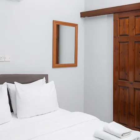 Homelike Hotel