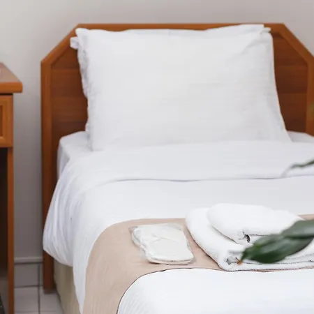 Homelike Hotel